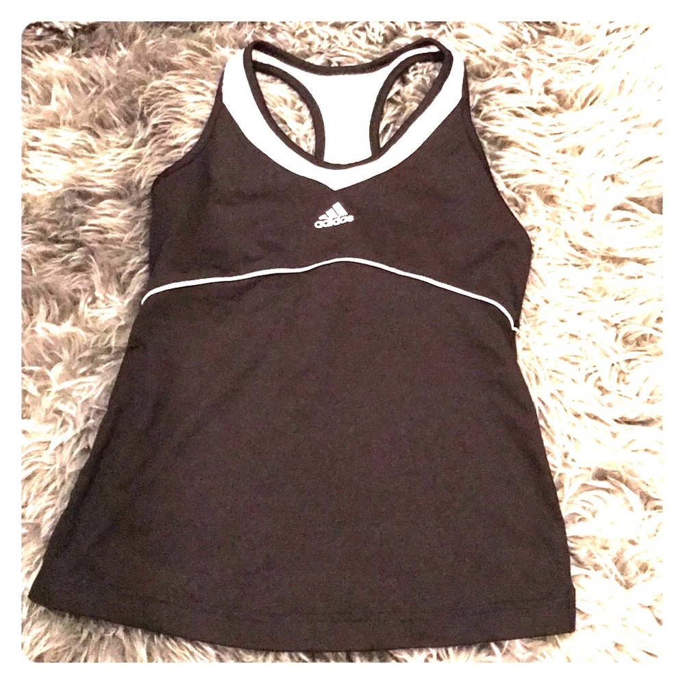 Adidas workout top! Built in bra!!